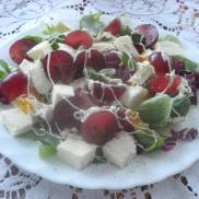 Рецепти:   Смачний домашній святковий салат «Весна»