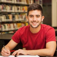 КОХАННЯ МІЖ ПАРАМИ І КАВОЮ