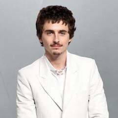 Тімоті Шаламе шокував фанатів поголеною головою у першому трейлері «Дюни: Частина 3»