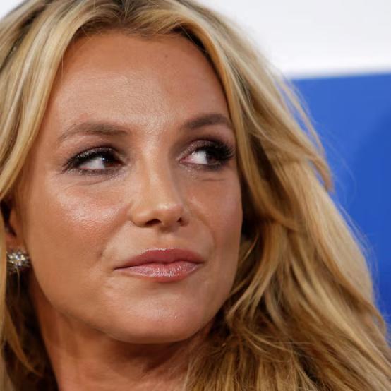 Сем Асгарі закликав до поваги приватності Брітні Спірс після її арешту