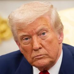 Дональд Трамп став жертвою маніпуляцій через використання фейкових новин для обману