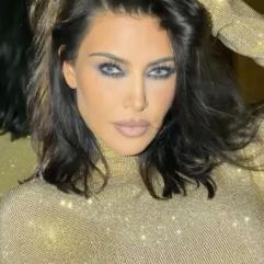 Кім Кардаш’ян та Льюїс Гамільтон підірвали соцмережі публічним проявом почуттів після вечірки «Оскара»