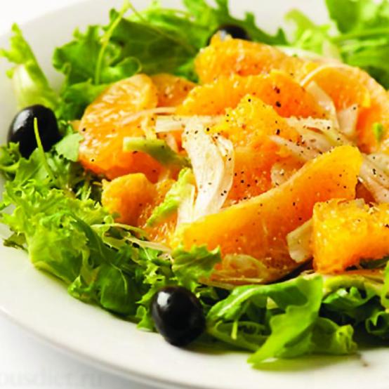 Рецепти:   Смачний домашній салат з апельсинами “Арабський”