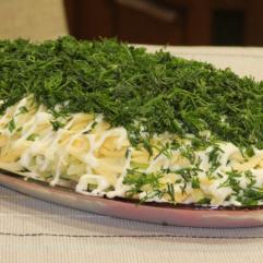 Рецепти:  Смачний рибний салат   «Зелена шубка»