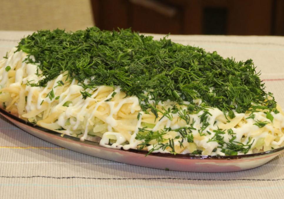 Рецепти:  Смачний рибний салат   «Зелена шубка»