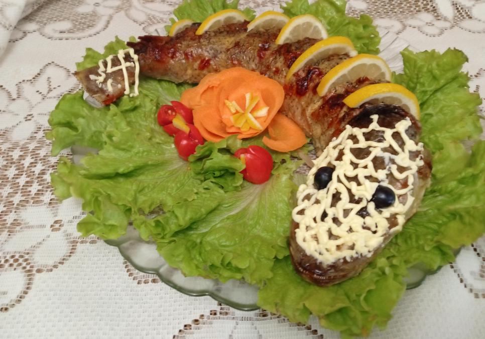 Рецепти: Смачна домашня фарширована щука Рецепти: Смачна домашня фарширована щука