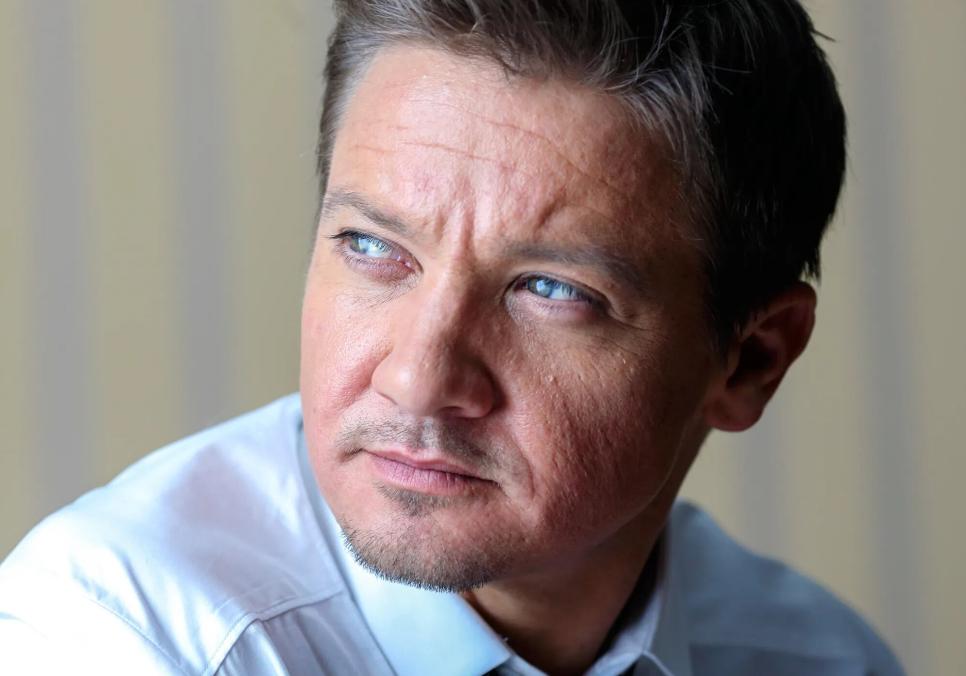 Джеремі Реннер відмовився від другого сезону "Соколиного ока" через зниження гонорару Джеремі Реннер відмовився від другого сезону "Соколиного ока" через зниження гонорару