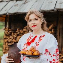 Марія Макарчук: «Кажуть, я королева сала та м'яса»