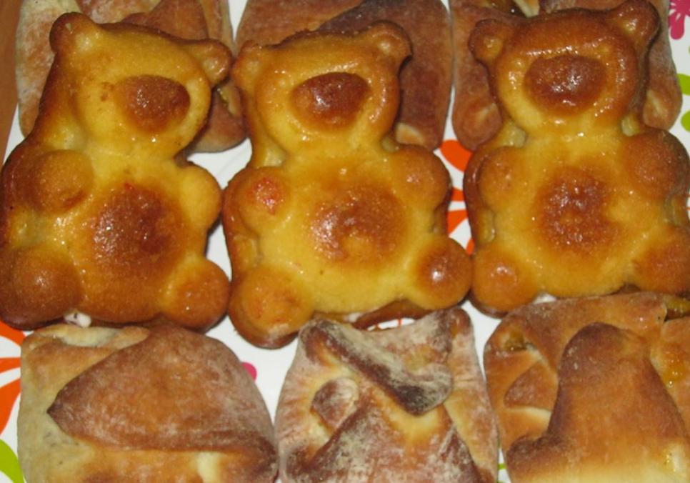 Рецепти:   Смачні апетитні кекси з мармеладом «Ведмежата»