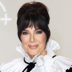 Дженнер продемонструвала позачасову фігуру у вінтажній сукні Givenchy