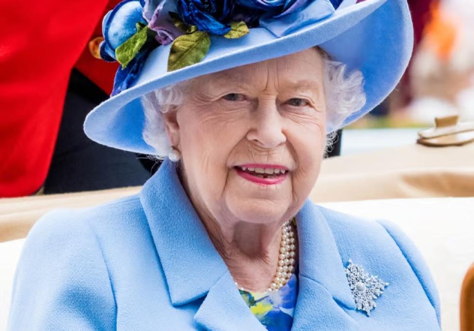 Королева Єлизавета II втратила терпіння з відомою американською фотографкою