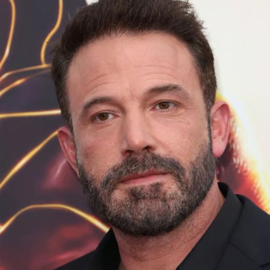 Бен Аффлек має бездоганний вигляд: свіже обличчя та стрункіша статура