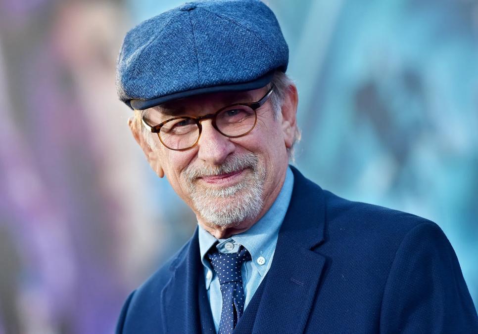 Стівен Спілберг та Кріс Коламбус повертаються до нового проєкту