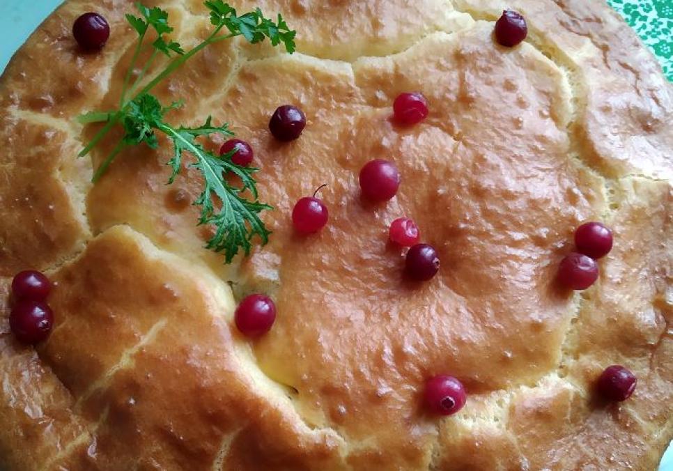 Рецепти:   Смачний домашній заливний пиріг із овочевою начинкою