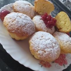 Рецепти:  Смачні ніжні кокосово-лимонні кекси