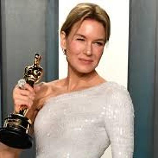 Рене Зеллвегер зіграє та спродюсує психологічний трилер «Примарний син»