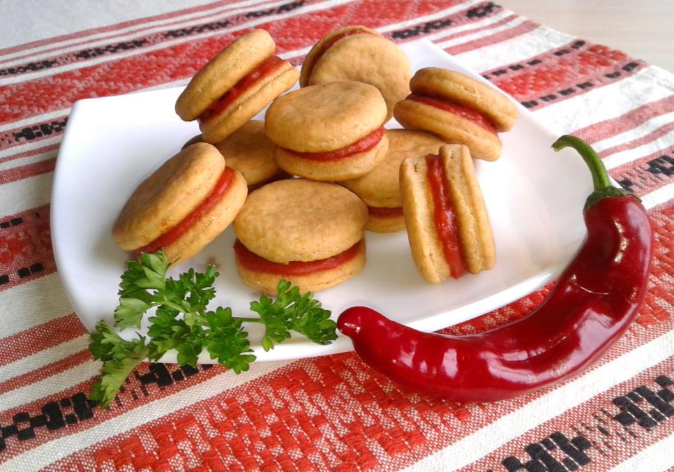 Рецепти:   Смачне  хрустке  сирне печиво  «Чилі»