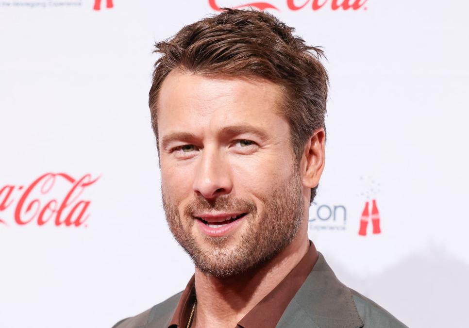 Глен Павелл знявся у головній ролі в трилері «Як зробити вбивство»