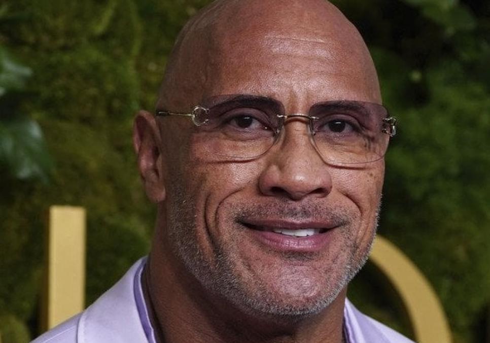 Двейн Джонсон, Джек Блек, Денні Де Віто повертаються до нового фільму "Джуманджі"