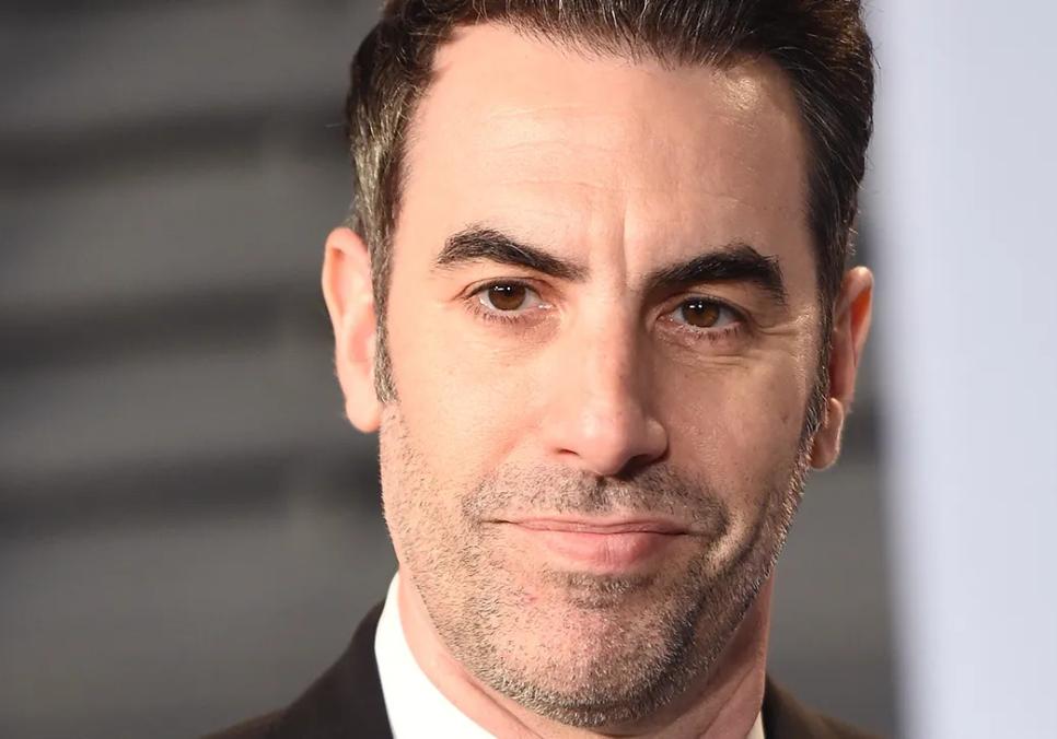 Саша Барон Коен був помічений із двійником Кайлі Дженнер після розлучення