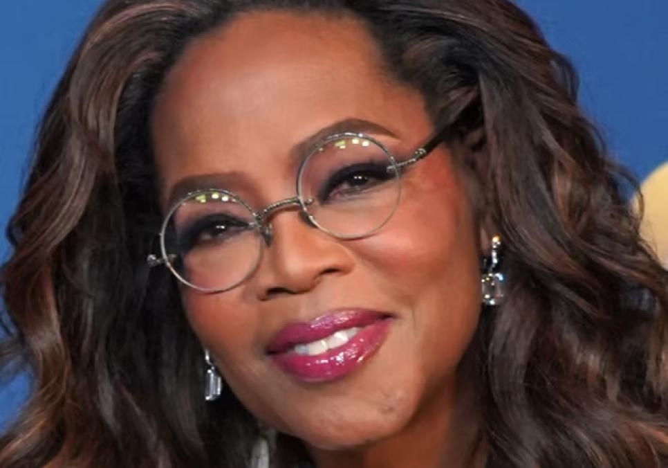 Опра Вінфрі вражає стрункістю та розкішним образом на зірковому заході