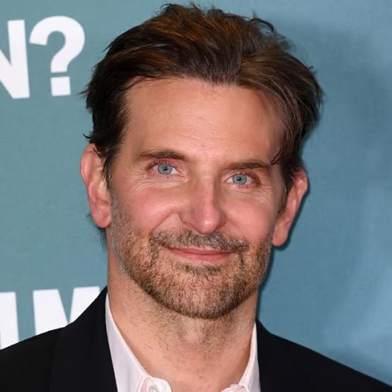 Бредлі Купера порівнюють з Баррі Манілоу