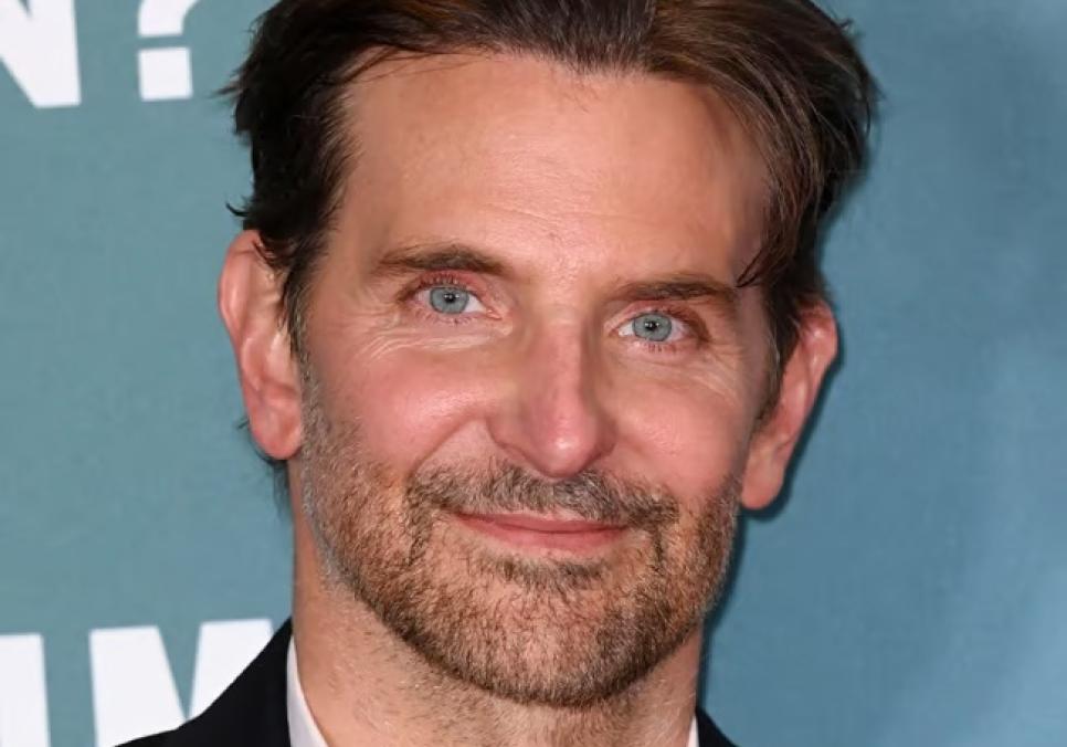 Бредлі Купера порівнюють з Баррі Манілоу