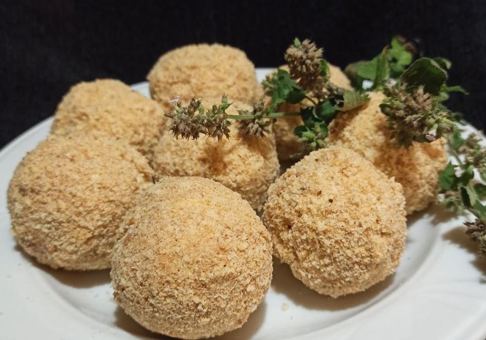 Рецепти:  Смачне ароматне тістечко  «Рафаелло» з вишнею