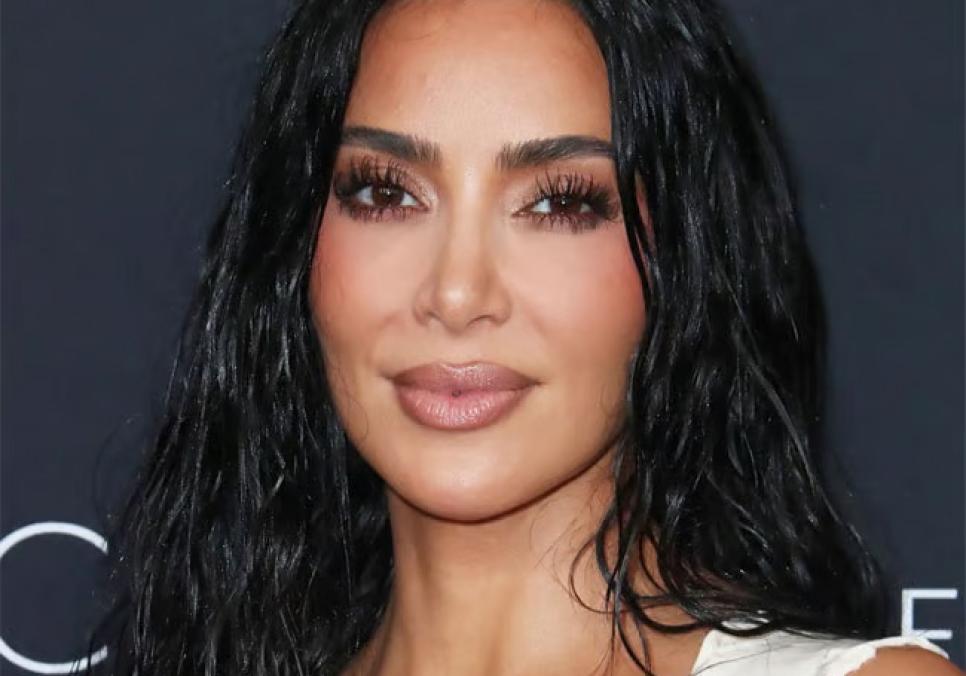 Кім Кардаш'ян привела сина до студії для запису реплік