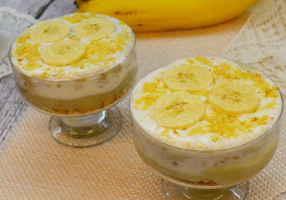 Рецепти:  Смачний домашній поживний десерт «Банановий»