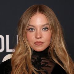 Сідні Свіні позує у вінтажному стилі для обкладинки GQ «Людина року»