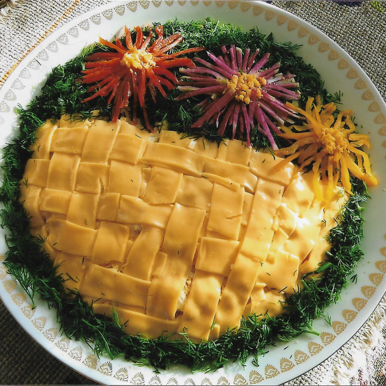 Рецепти:  Смачний домашній салат  "Овочевий кошичок"