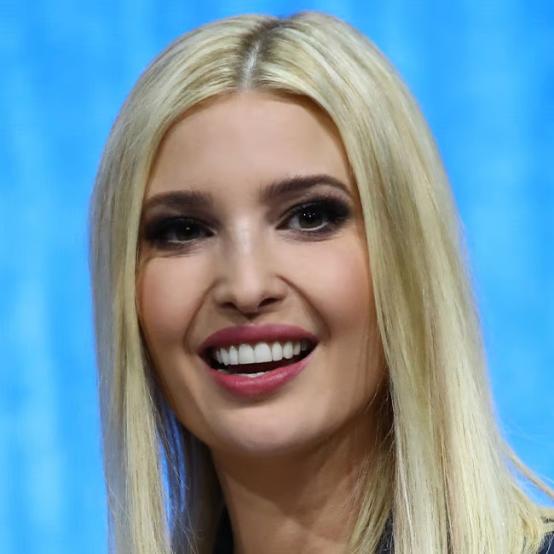 Іванка Трамп приголомлиша на власній вечірці з нагоди дня народження