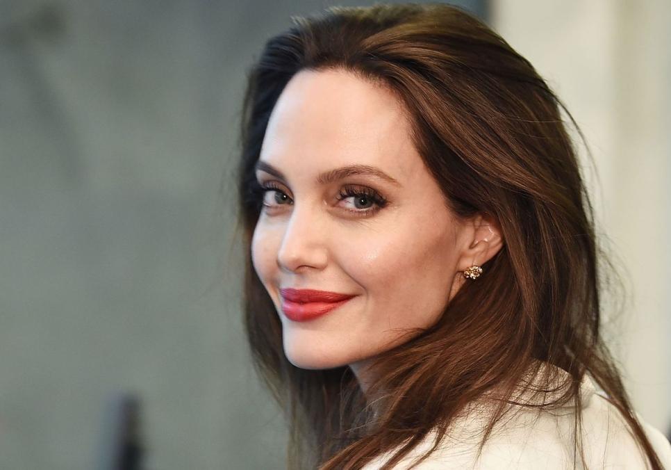 Анджеліна Джолі знімається у новому фільмі "Марія"