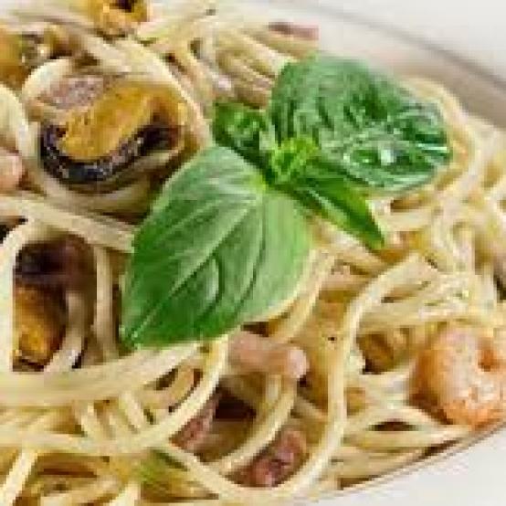 Рецепти: Смачна ароматна паста з морепродуктами Рецепти: Смачна ароматна паста з морепродуктами