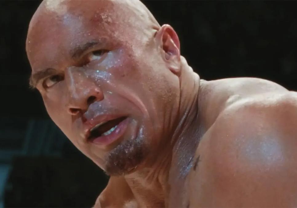 Двейн Джонсон перетворився на Марка Керра у фільмі «Незламний»