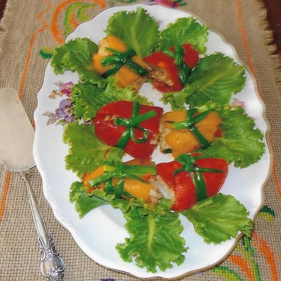 Рецепти:  Смачний ніжний минтай, запечений у болгарському перці