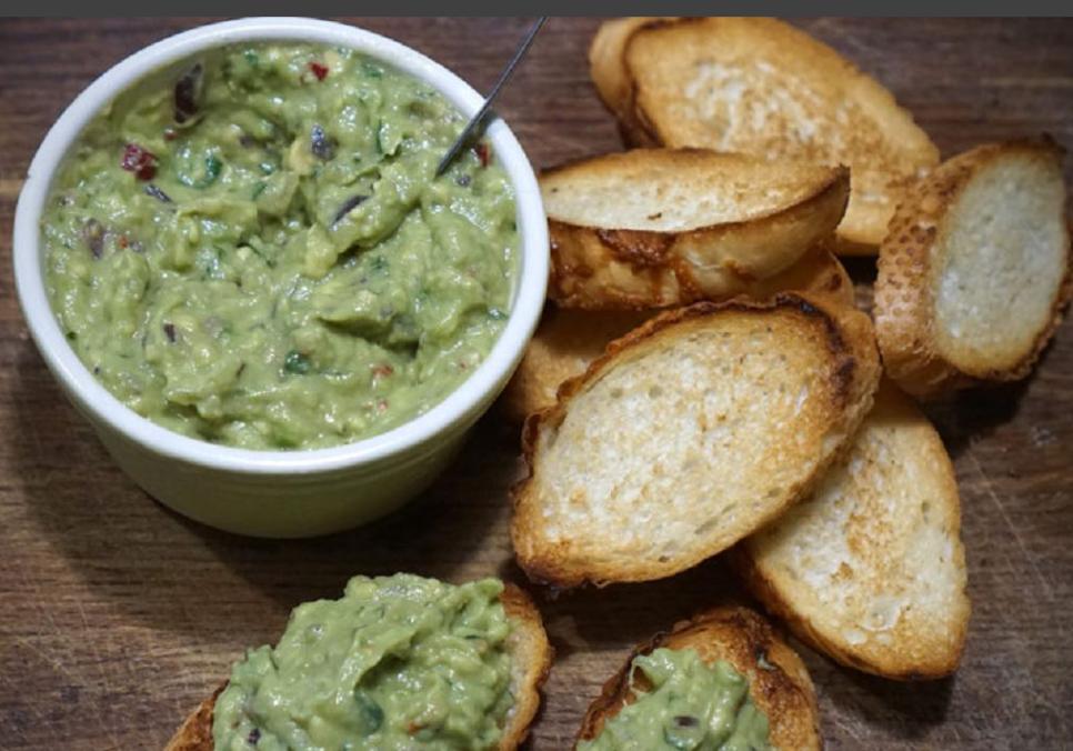 Рецепти:   Смачне корисне гуакамолє пряне