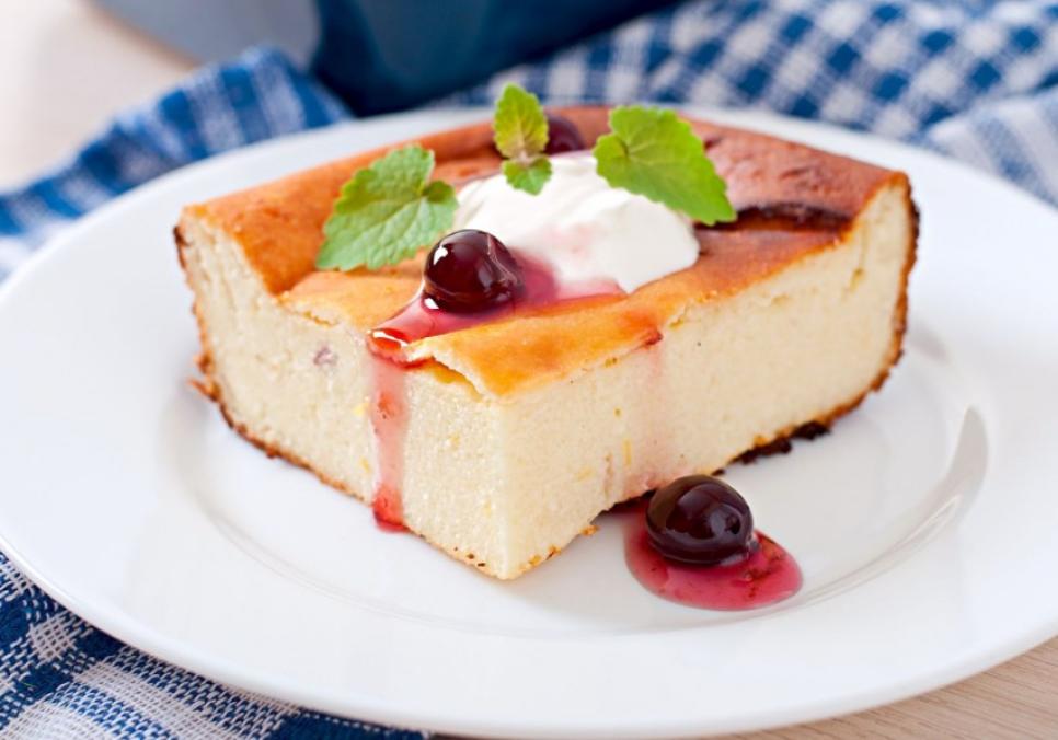 Рецепти:   Смачний домашній сирник з киселем