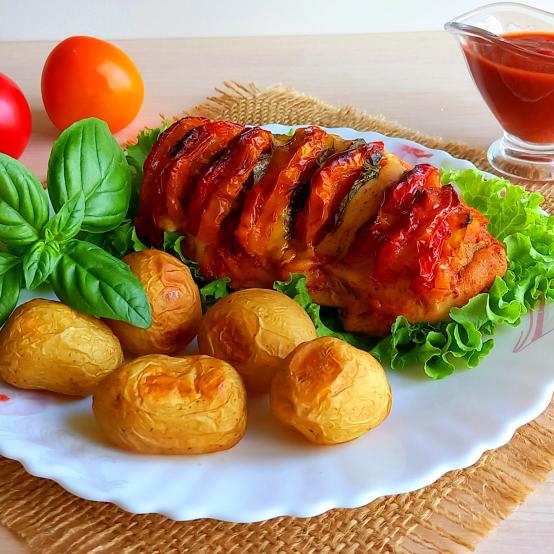 Рецепти:  Смачне пікантне куряче філе по-італійськи