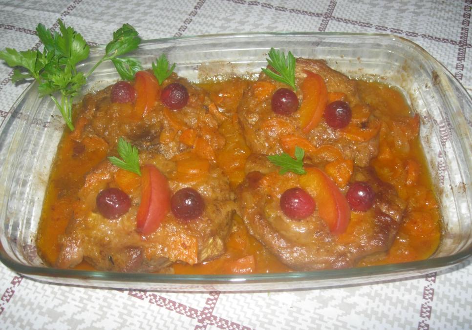 Рецепти:   Смачна італійська страва - особуко з індички