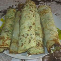 Рецепти:   Смачні домашні кабачкові млинці  з апетитною начинкою