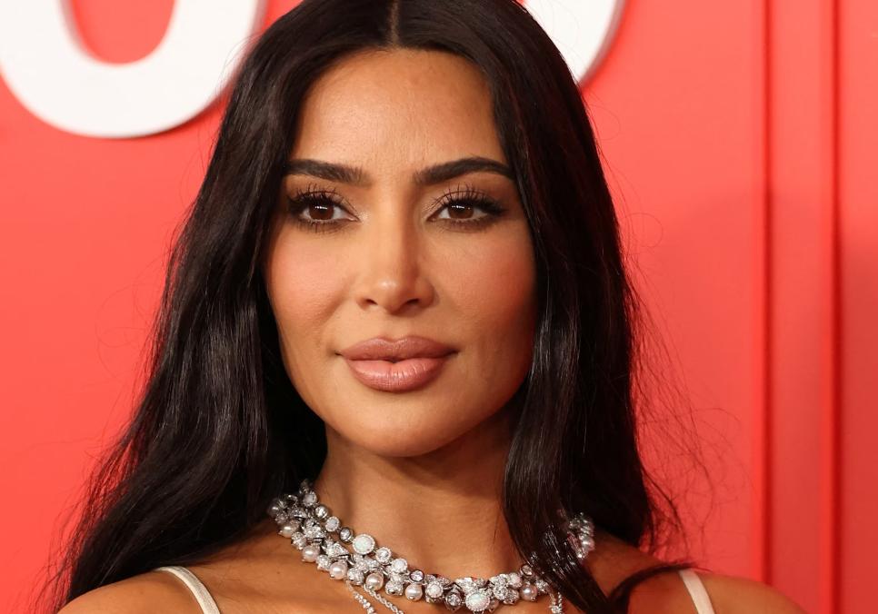 Кім Кардаш'ян та Кріс Дженнер подали до суду на Рея Джея