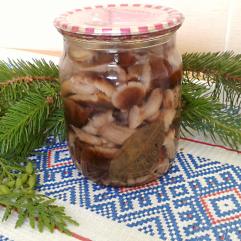 Рецепти:  Смачні апетитні мариновані опеньки