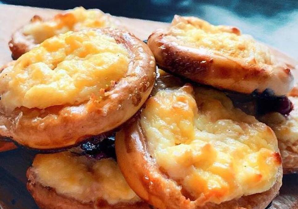 Рецепти:   Смачні домашні апетитні ватрушки «Дитяча радість»