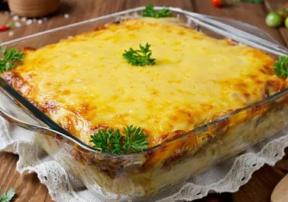 Рецепти:  Смачна картопляна запіканка із духовки