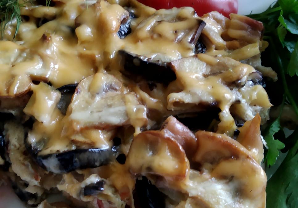 Рецепти:   Смачні  апетитні  баклажани з грибами, запечені у духовці