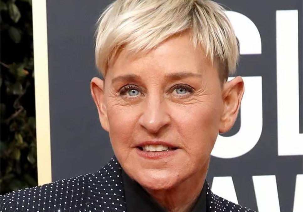 Еллен Дедженерес процвітає після відходу з шоу-бізнесу, переїхавши до Європи Еллен Дедженерес процвітає після відходу з шоу-бізнесу, переїхавши до Європи