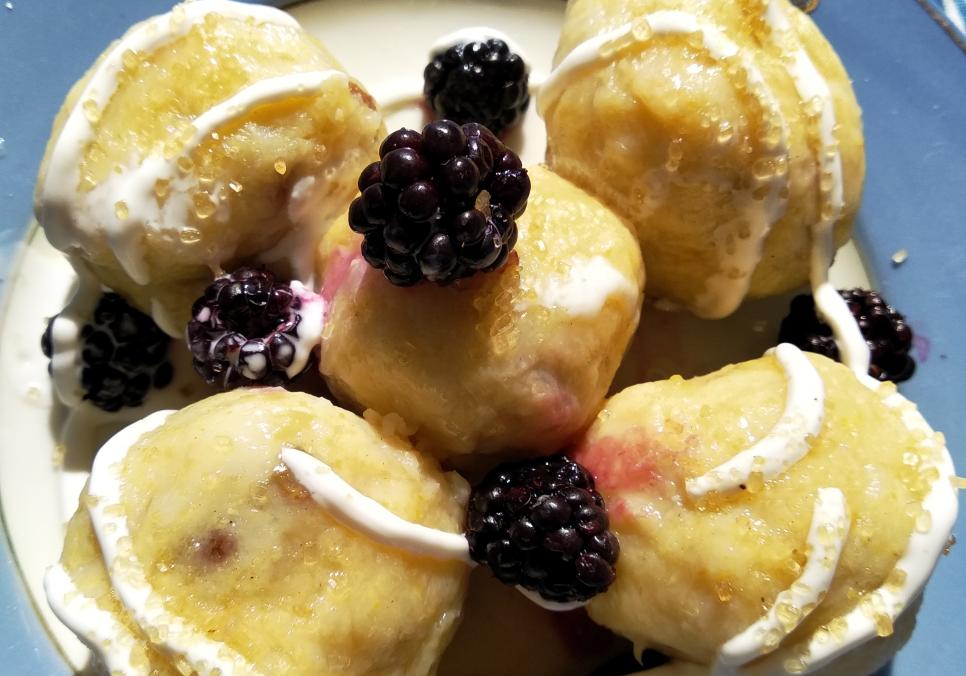 Рецепти:  Смачні домашні кнедлики із кукурудзяної каші