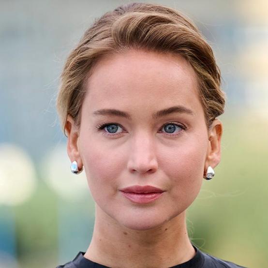 Дженніфер Лоуренс отримала премію Доностія на кінофестивалі в Сан-Себастьяні